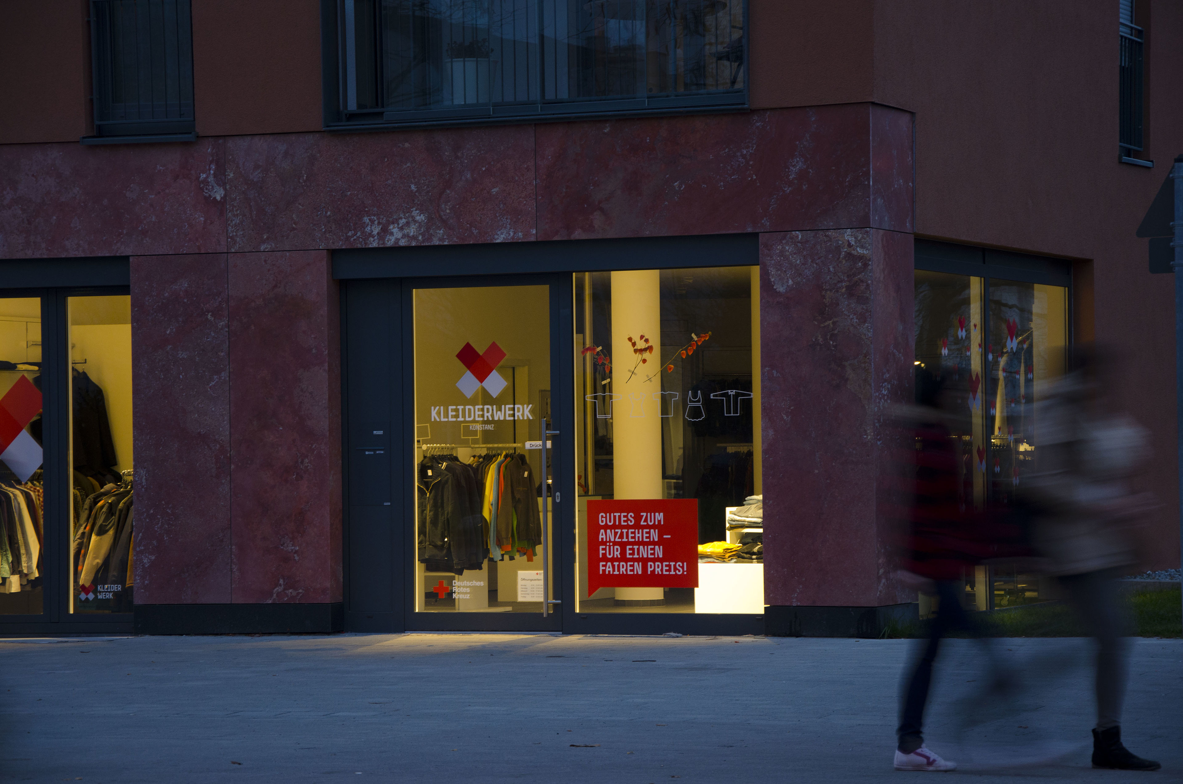 Das Kleiderwerk ist der DRK-Kleiderladen mit Second-Hand-Bekleidung in Konstanz.