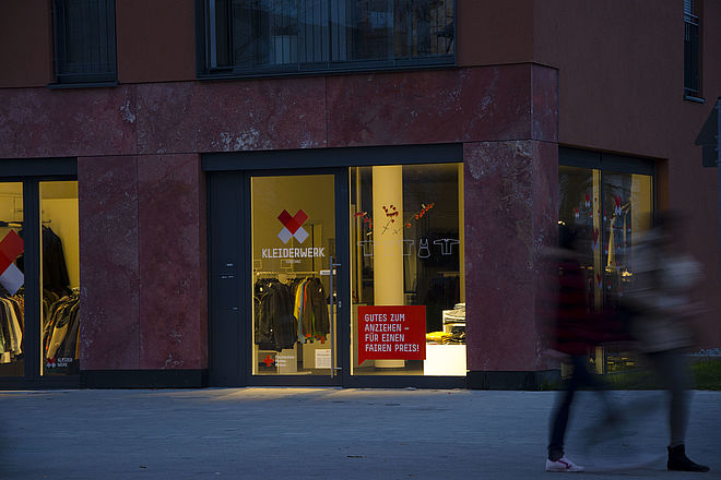 Das Kleiderwerk ist der DRK-Kleiderladen mit Second-Hand-Bekleidung in Konstanz.